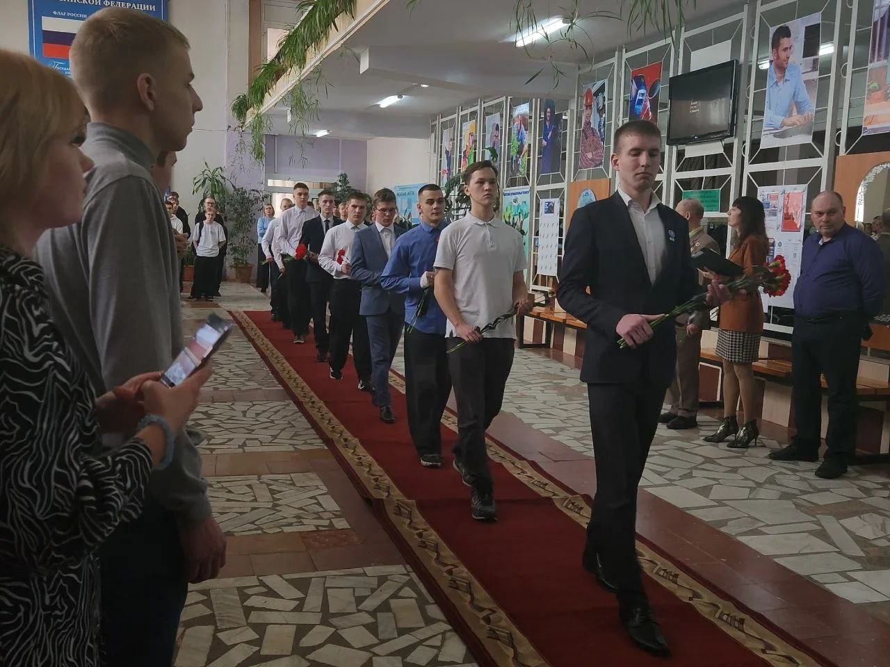 МЫ ПОМНИМ ВАС, ГЕРОИ!